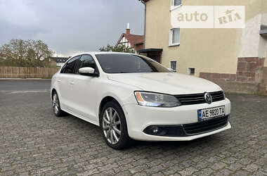 Седан Volkswagen Jetta 2012 в Кривом Роге