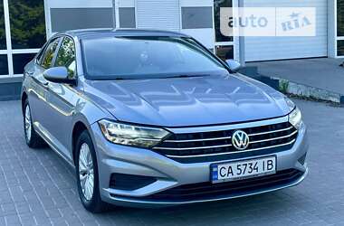 Седан Volkswagen Jetta 2019 в Черкассах