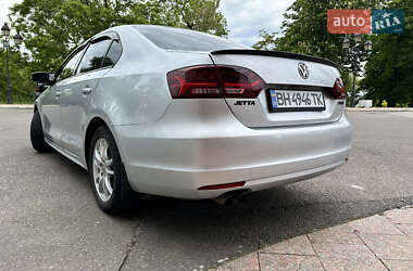 Седан Volkswagen Jetta 2011 в Одессе