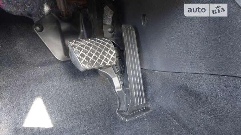 Седан Volkswagen Jetta 2014 в Івано-Франківську