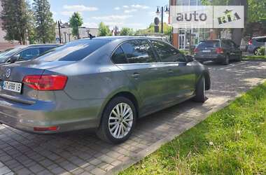 Седан Volkswagen Jetta 2014 в Ивано-Франковске