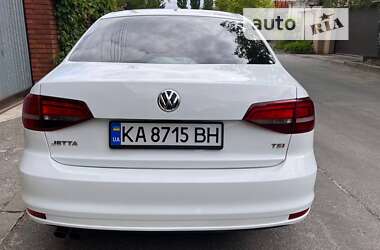 Седан Volkswagen Jetta 2017 в Софиевской Борщаговке