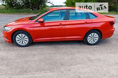 Седан Volkswagen Jetta 2019 в Фастові