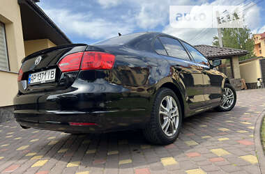 Седан Volkswagen Jetta 2014 в Львове