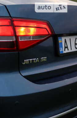 Седан Volkswagen Jetta 2015 в Барышевке