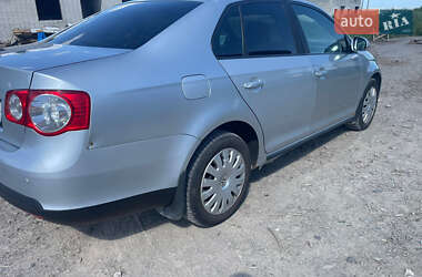 Седан Volkswagen Jetta 2007 в 