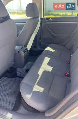 Седан Volkswagen Jetta 2007 в 