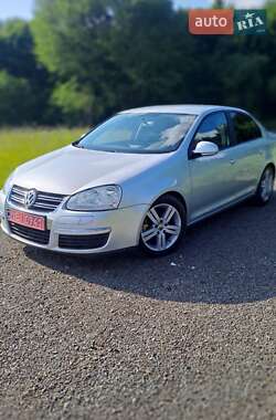 Седан Volkswagen Jetta 2006 в 