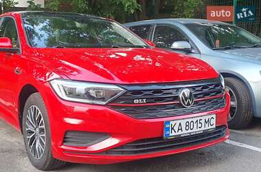 Седан Volkswagen Jetta 2018 в Киеве