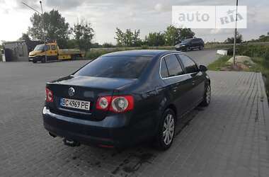 Седан Volkswagen Jetta 2007 в Жовкве