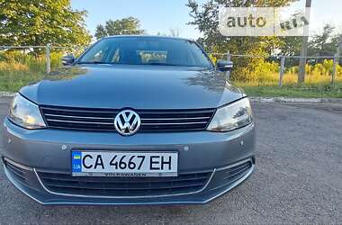 Седан Volkswagen Jetta 2012 в Черкасах