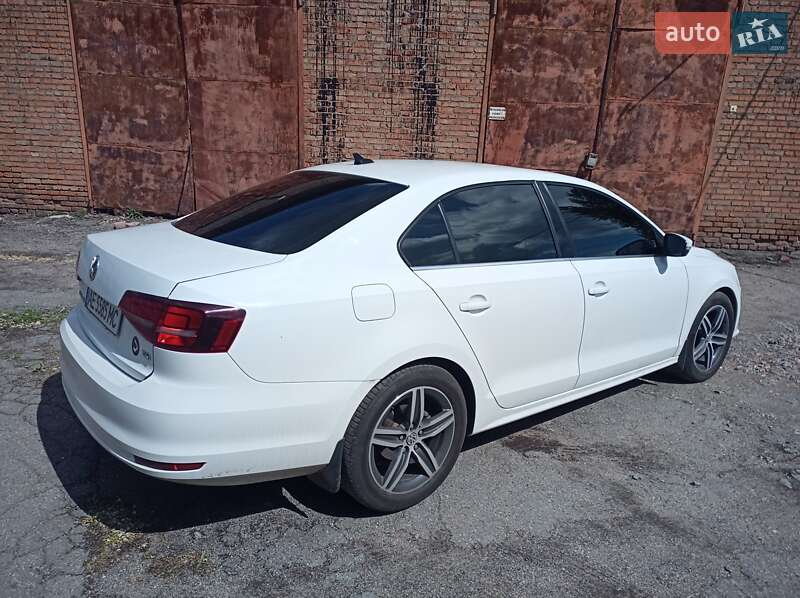 Седан Volkswagen Jetta 2017 в Кривому Розі