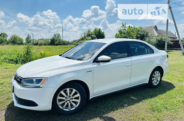 Седан Volkswagen Jetta 2013 в Лохвиці