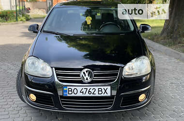 Седан Volkswagen Jetta 2005 в Кременці