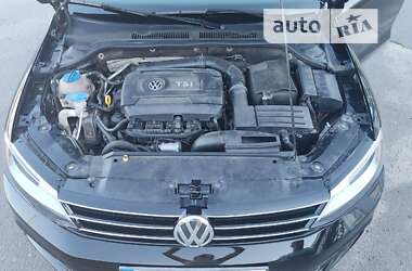 Седан Volkswagen Jetta 2016 в Сумах