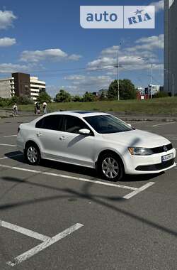 Седан Volkswagen Jetta 2012 в Киеве