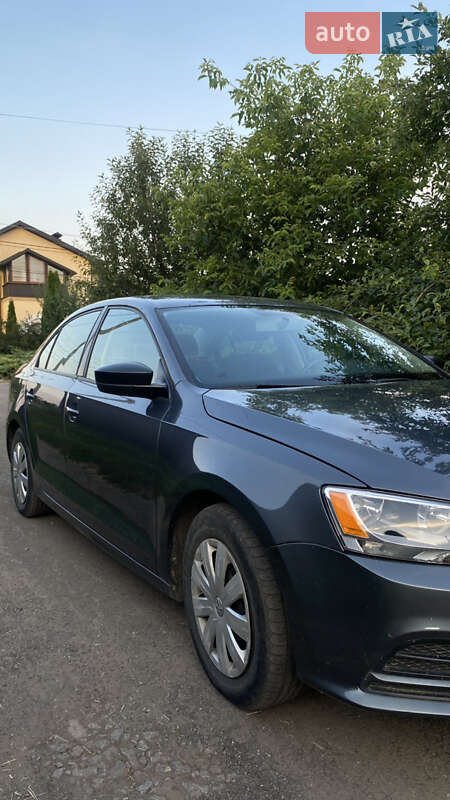 Седан Volkswagen Jetta 2015 в Сумах