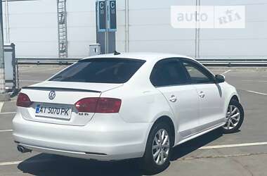 Седан Volkswagen Jetta 2012 в Києві