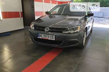 Седан Volkswagen Jetta 2014 в Ровно