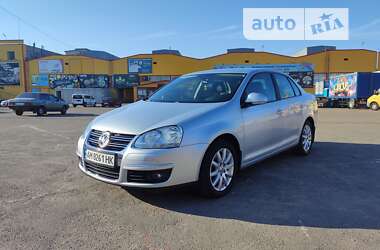 Седан Volkswagen Jetta 2008 в Житомирі