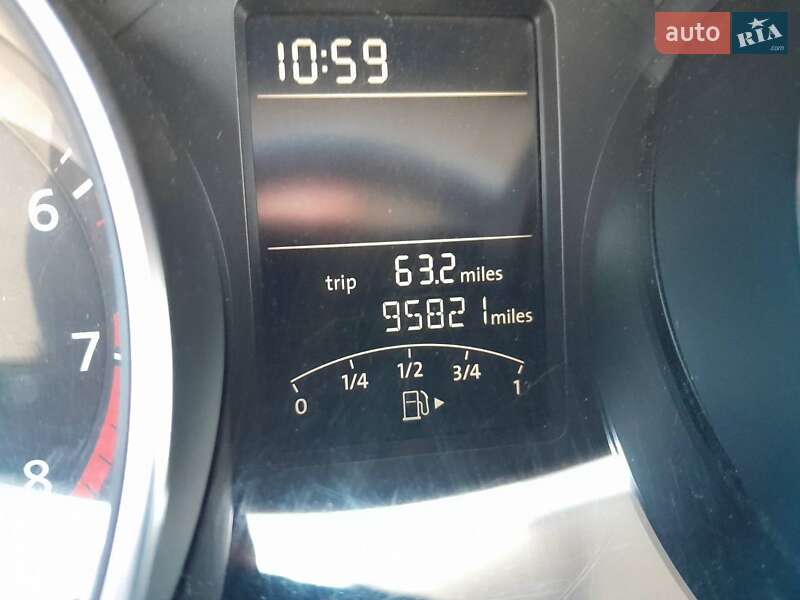 Седан Volkswagen Jetta 2017 в Львові