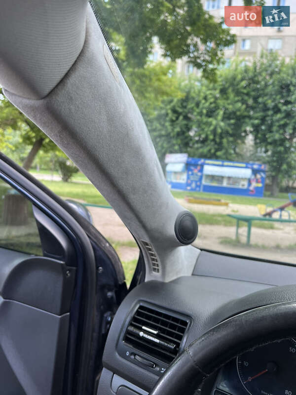 Седан Volkswagen Jetta 2009 в Киеве