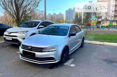 Седан Volkswagen Jetta 2014 в Львові