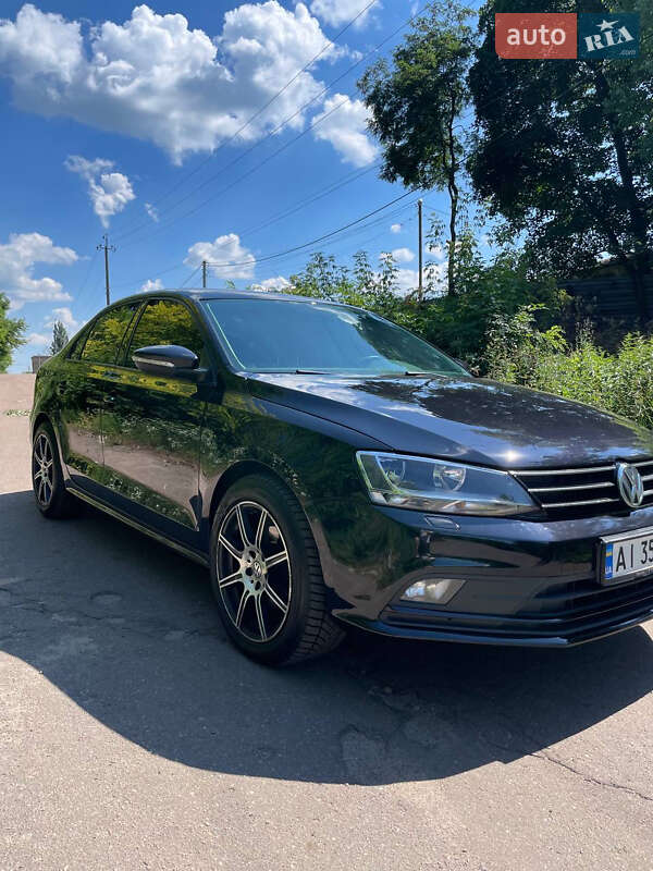 Седан Volkswagen Jetta 2015 в Білій Церкві