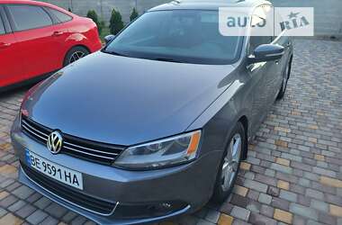 Седан Volkswagen Jetta 2012 в Миколаєві