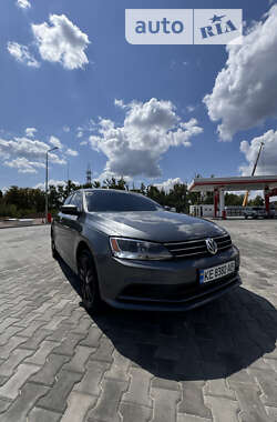 Седан Volkswagen Jetta 2015 в Кривом Роге