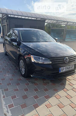 Седан Volkswagen Jetta 2016 в Запорожье