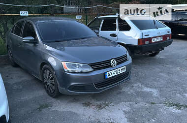 Седан Volkswagen Jetta 2012 в Харькове