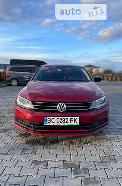 Седан Volkswagen Jetta 2016 в Львове