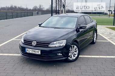 Седан Volkswagen Jetta 2016 в Мукачево