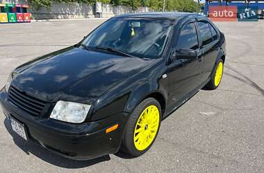 Седан Volkswagen Jetta 2002 в Киеве