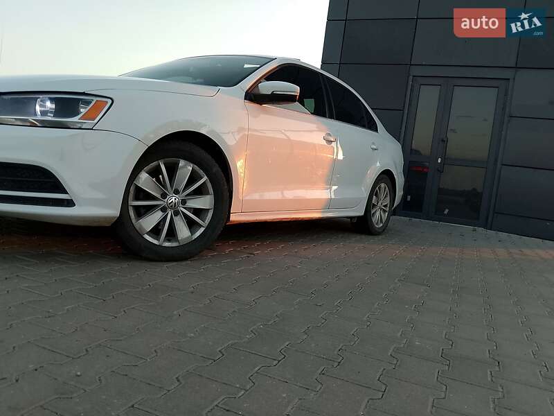 Седан Volkswagen Jetta 2015 в Шостці