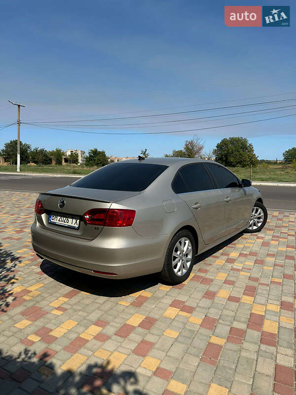 Седан Volkswagen Jetta 2013 в Белгороде-Днестровском