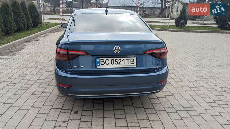 Седан Volkswagen Jetta 2019 в Стрые