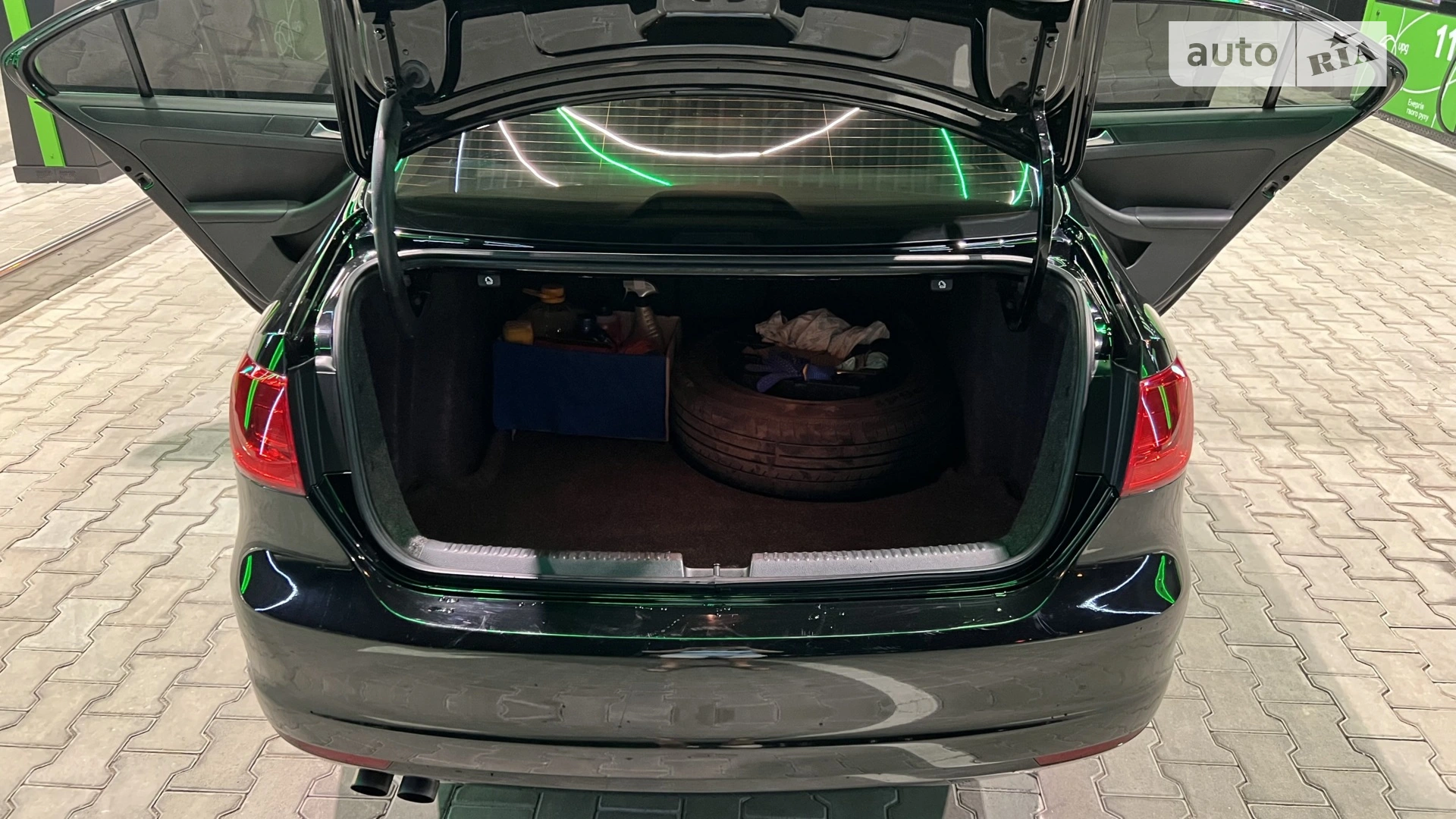 2011 Volkswagen Jetta - мініатюра 14