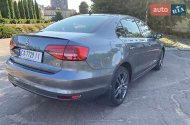 Седан Volkswagen Jetta 2015 в Черкассах