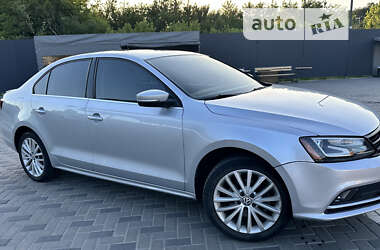 Седан Volkswagen Jetta 2015 в Полтаві