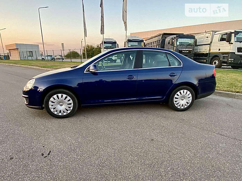 Седан Volkswagen Jetta 2007 в Одесі