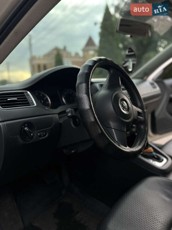 Седан Volkswagen Jetta 2014 в Белой Церкви