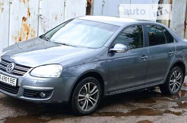 Седан Volkswagen Jetta 2007 в Черкассах