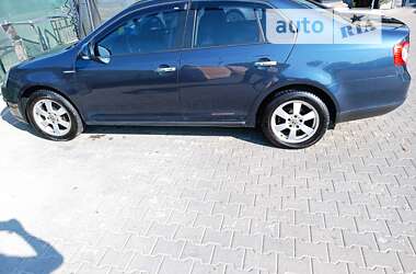 Седан Volkswagen Jetta 2008 в Снятине