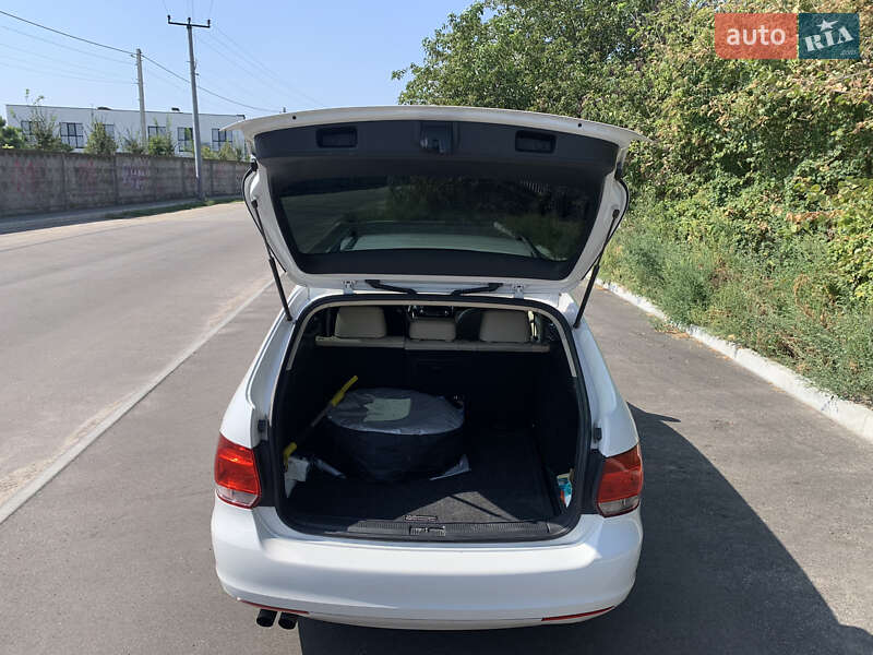 Универсал Volkswagen Jetta 2013 в Борисполе