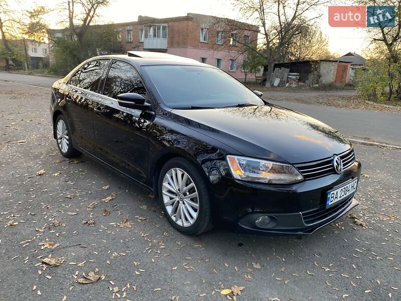 Седан Volkswagen Jetta 2011 в Гайвороні