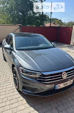 Седан Volkswagen Jetta 2018 в Львове