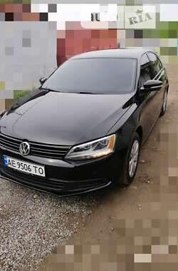 Седан Volkswagen Jetta 2012 в Днепре