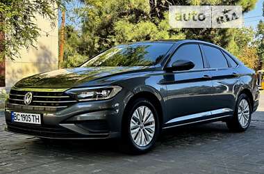 Седан Volkswagen Jetta 2019 в Дніпрі